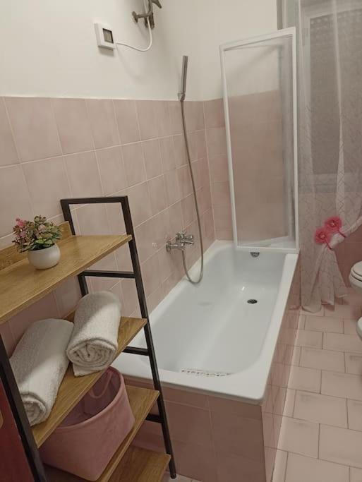 夏卡Vittoria House公寓 外观 照片
